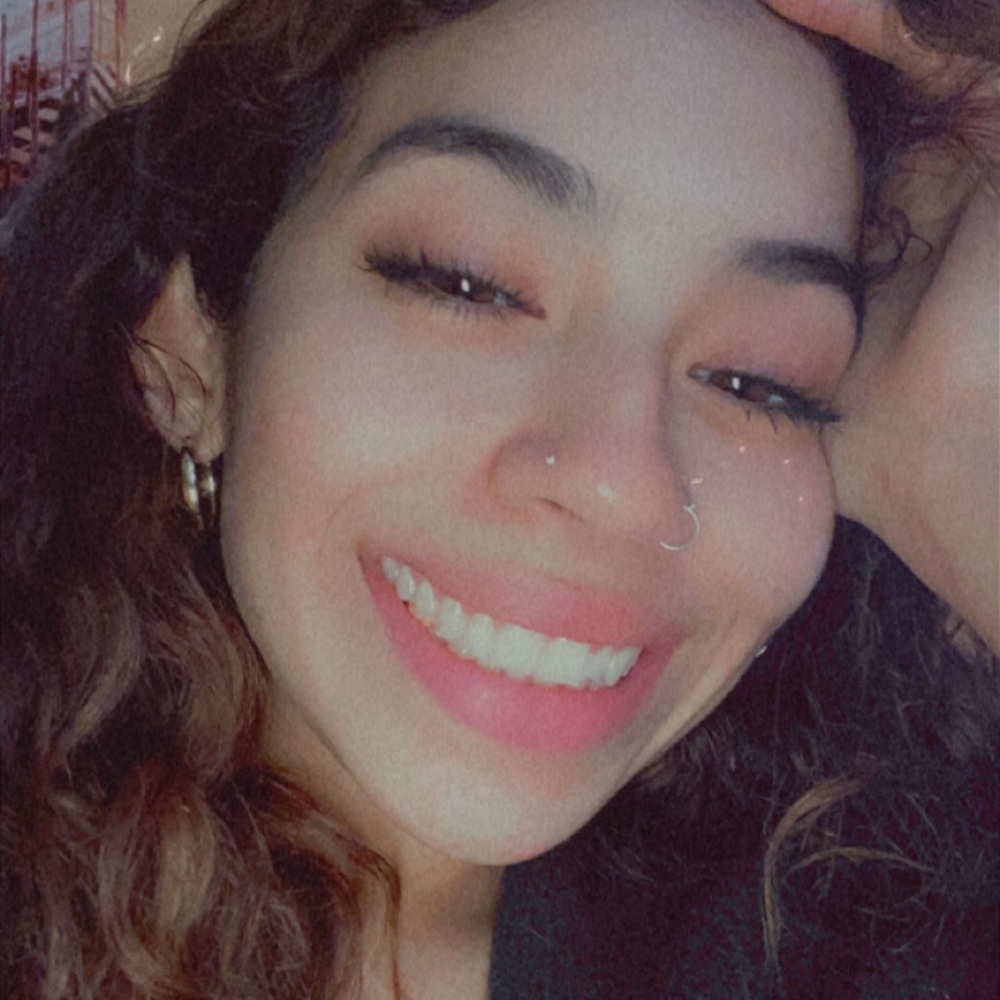 Meet your Posher, Jade